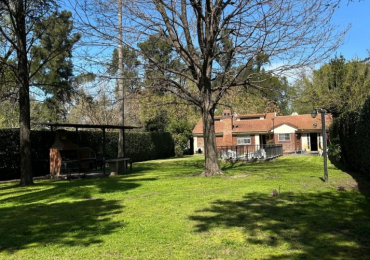 Venta - Casa Quinta -  La Reja - 